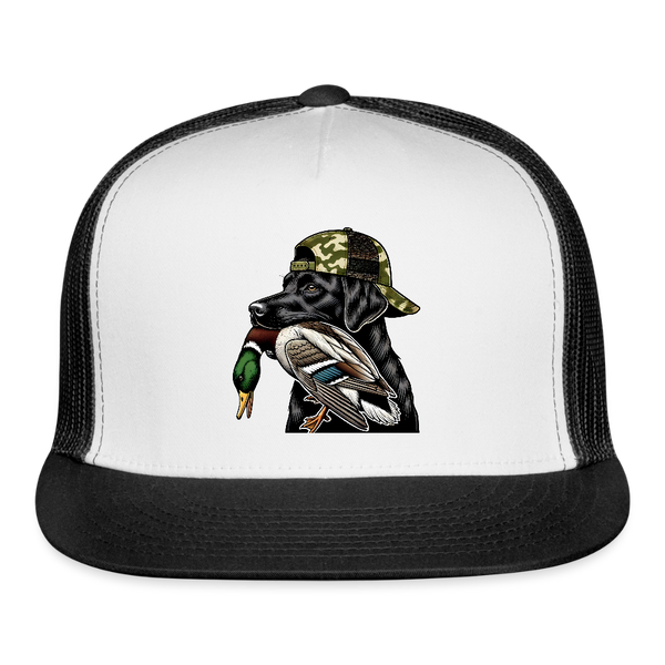 Labrador Hunting Dog Trucker Hat - white/black